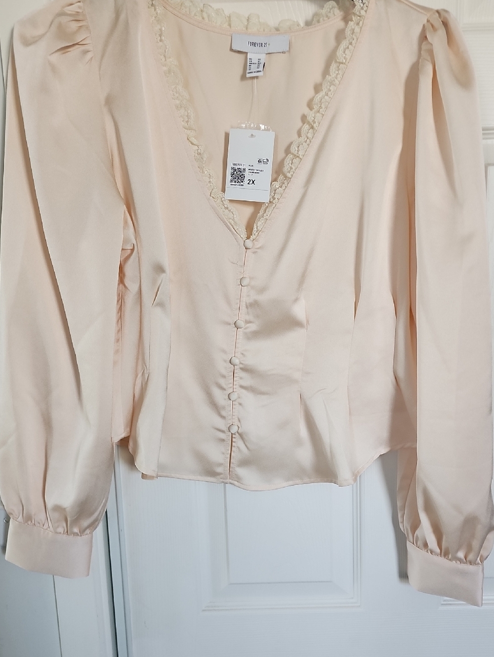 Forever 21 Blush Lace-Trim Button Front Top